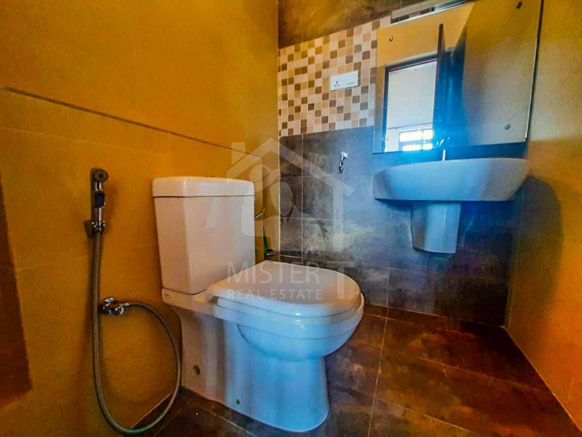 Commercial Property for Rent in Nawala - image 10