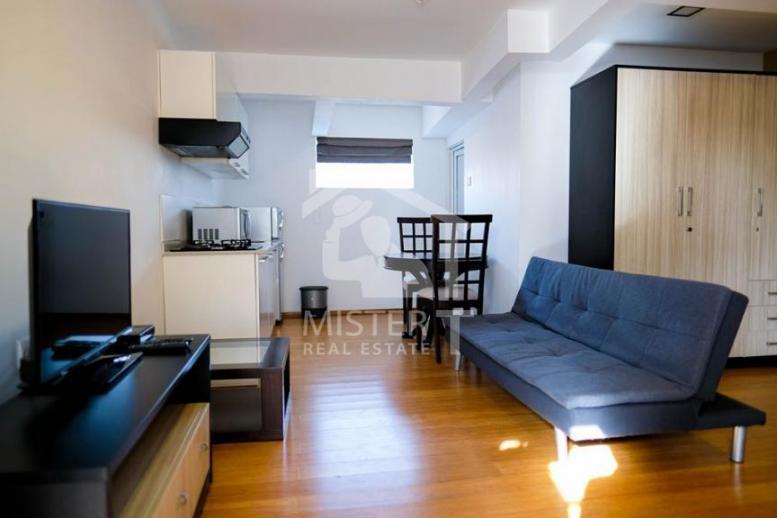Studio Apartment for Rent in Colombo 07- image 1