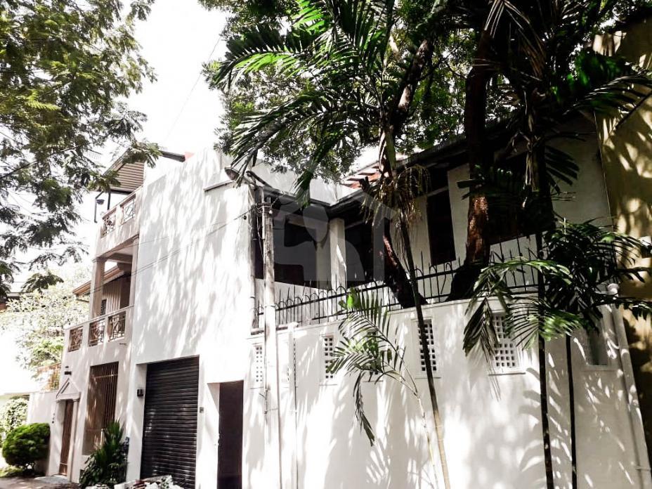House for Rent in Colombo 07- image 1