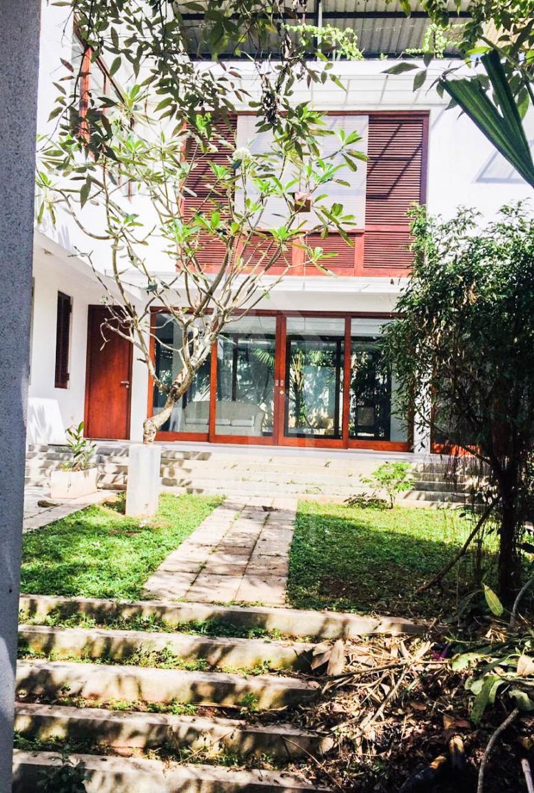 House for Rent in Pelawatta- image 1