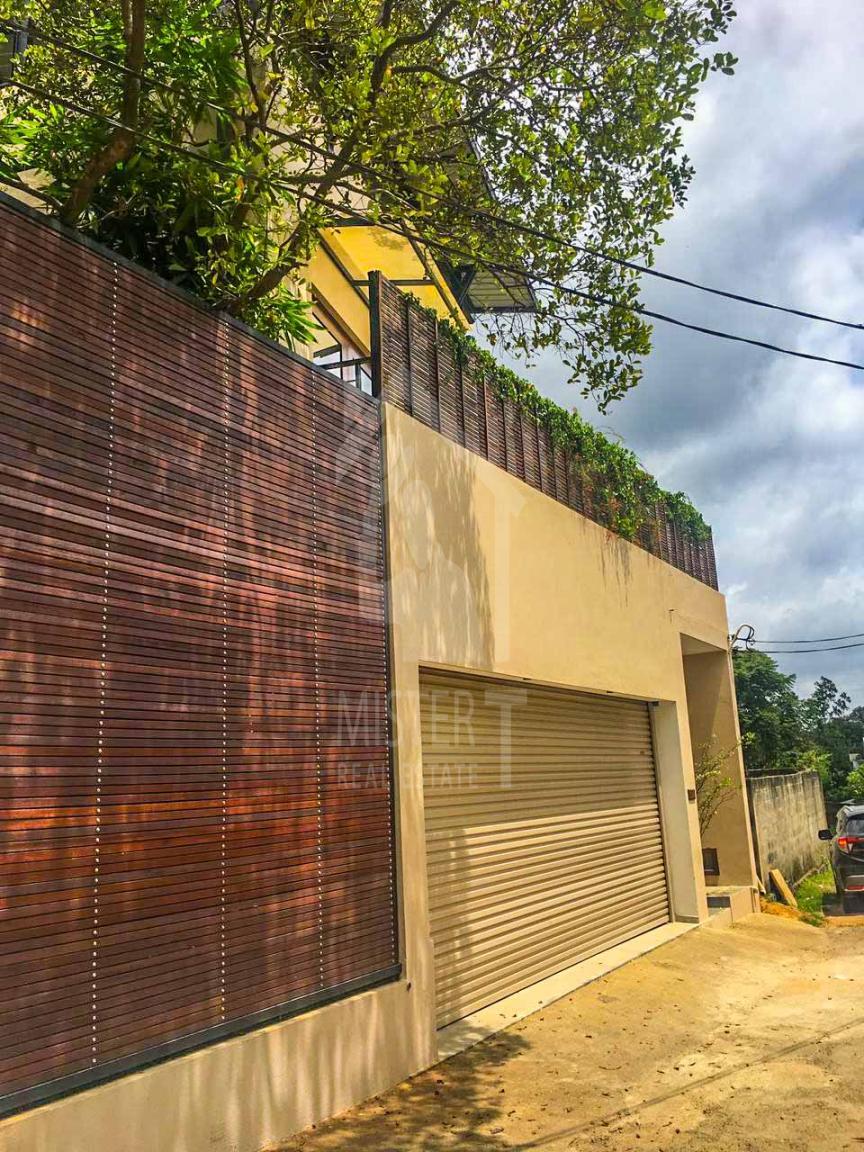 House for Rent in Hokandara- image 1