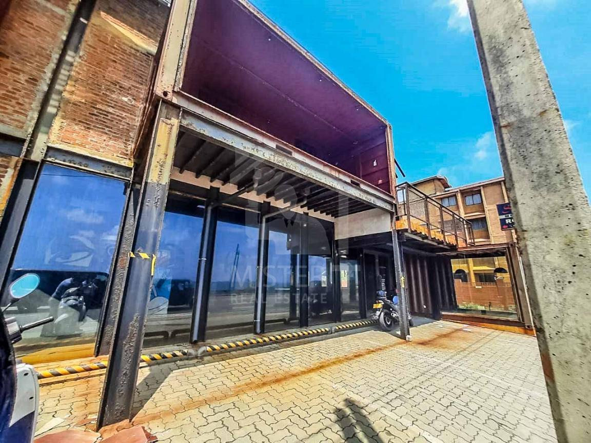Commercial Property for Rent in Colombo - image 1