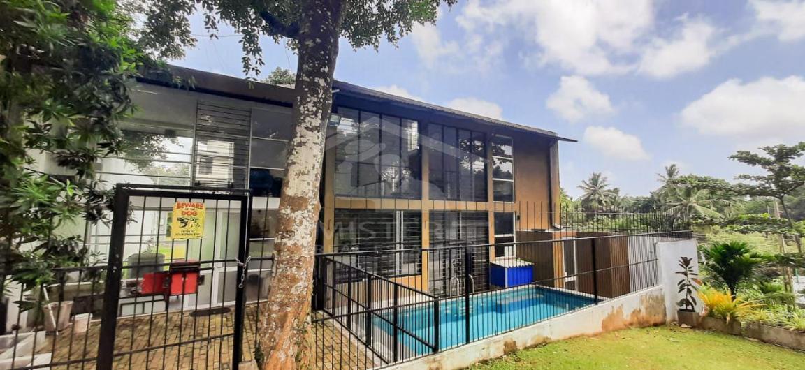  House for Rent in Hokandara- image 1