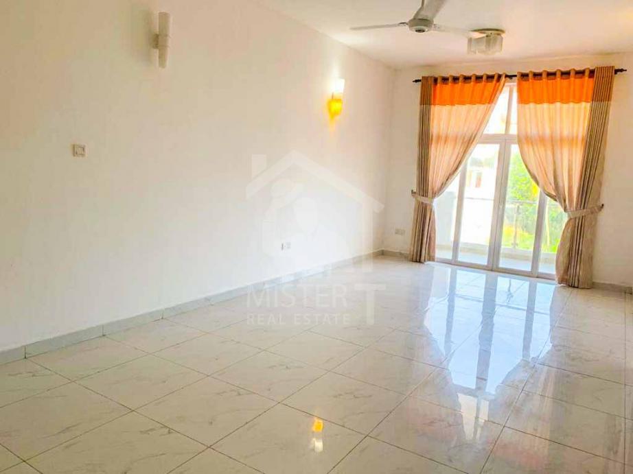 Apartment for Rent in Mt.Lavinia - image 1