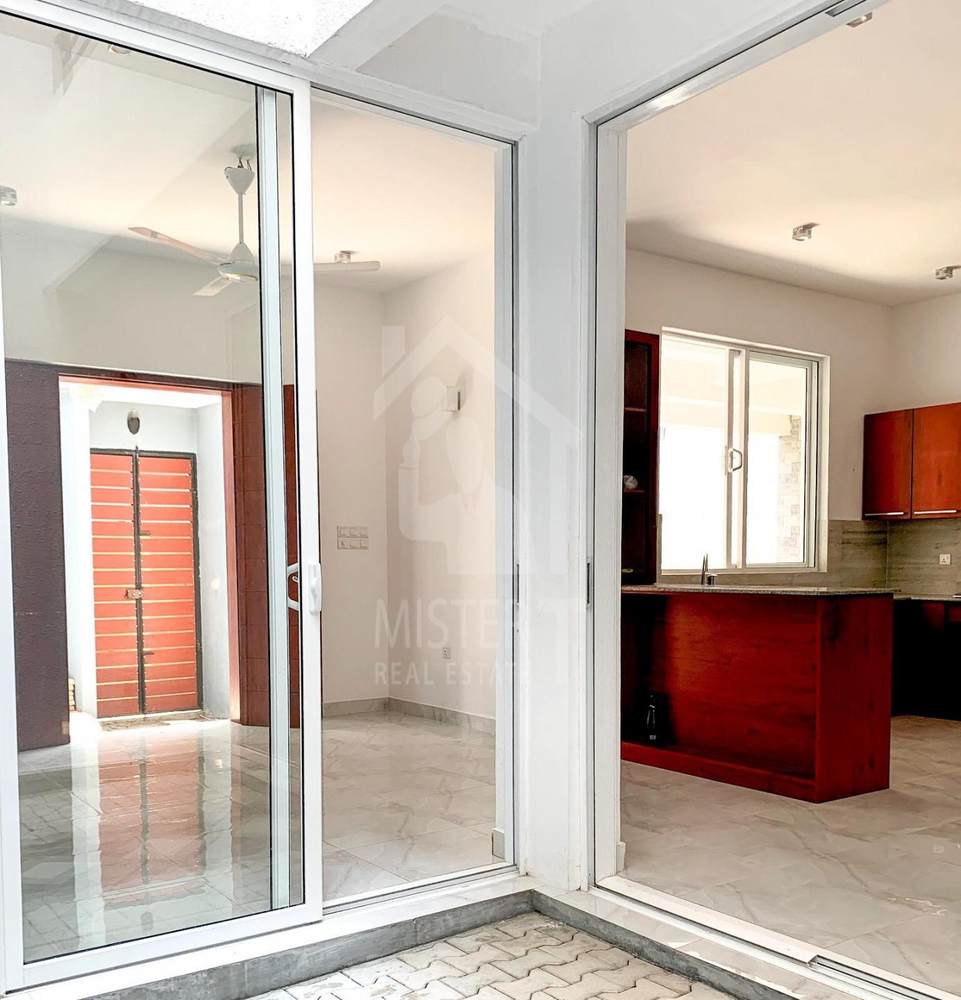 House for Rent in Mount Lavinia- image 2