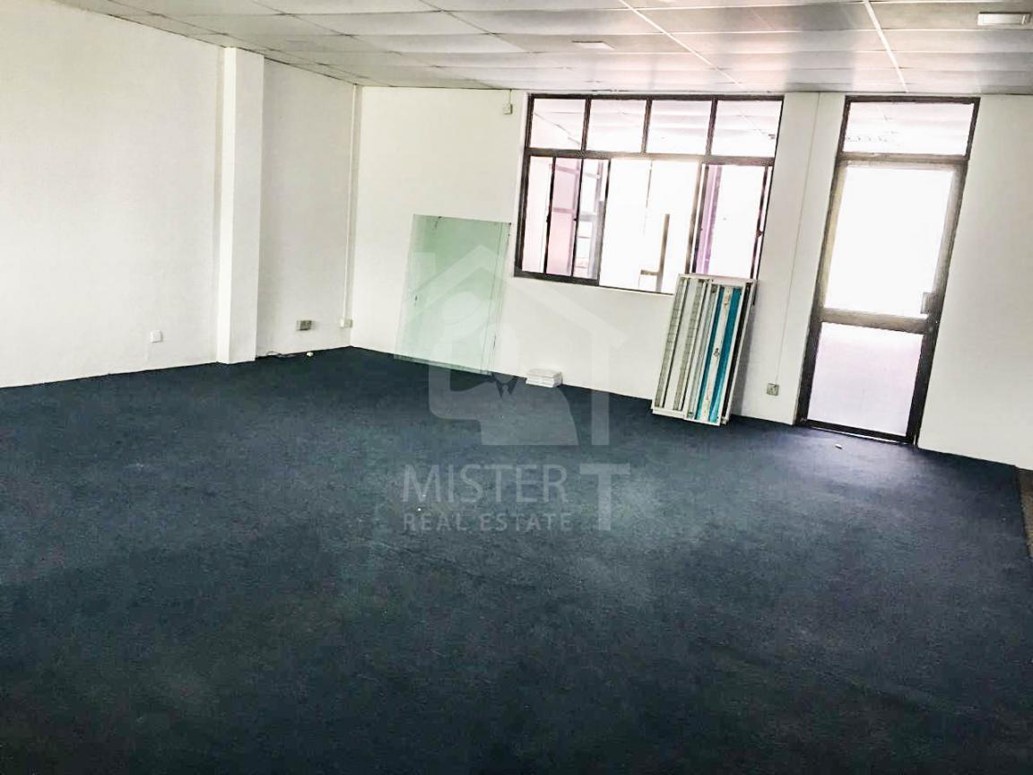 Commercial Property for Rent in Colombo 02- image 2