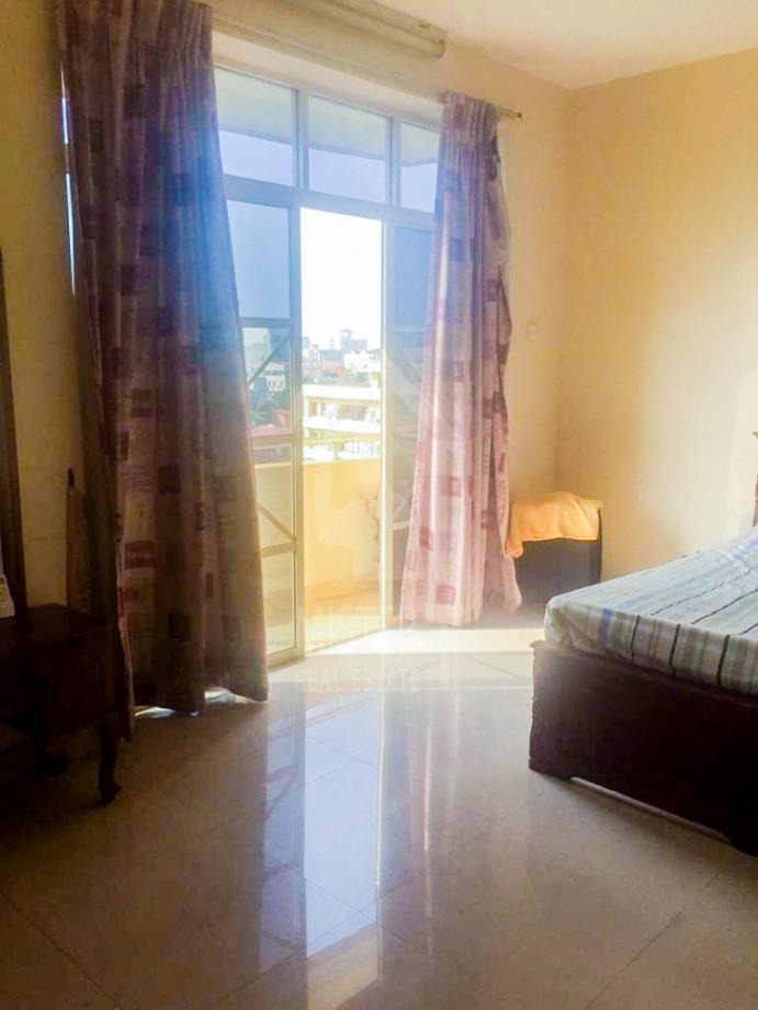 Apartment for Rent in Colombo 04- image 2