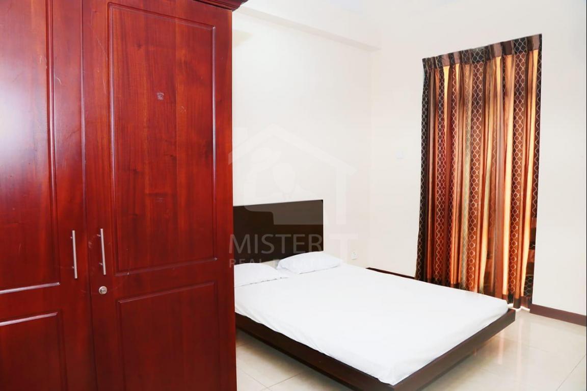 Apartment for Rent in Colombo 06- image 2