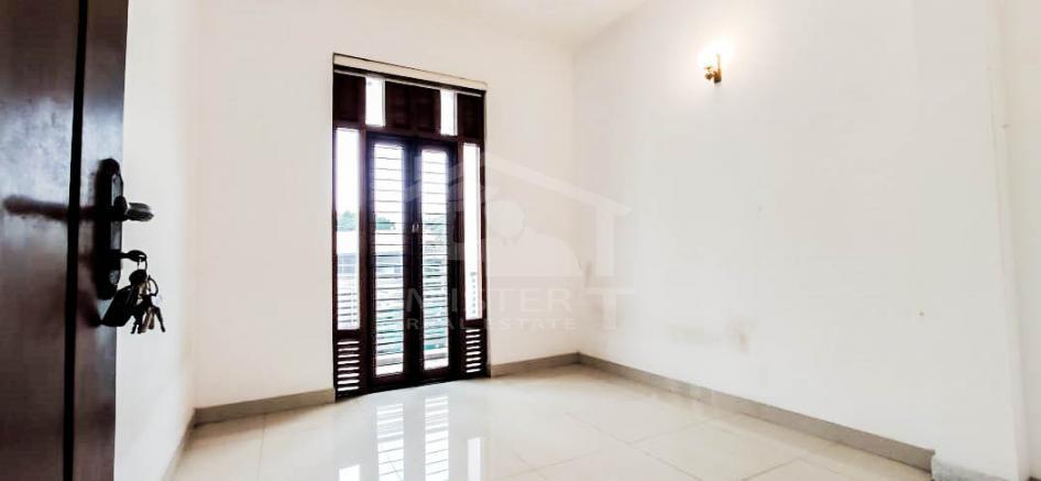 House for Rent in Colombo 05- image 3