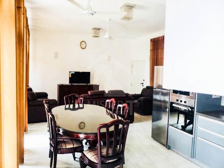 Apartment for Rent in Colombo 05- image 3