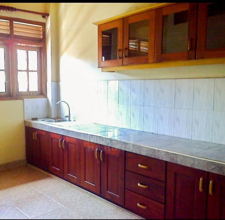 House for Rent in Battaramulla - image 3