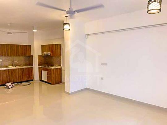  Apartment for Rent in Thalawathugoda - image 3