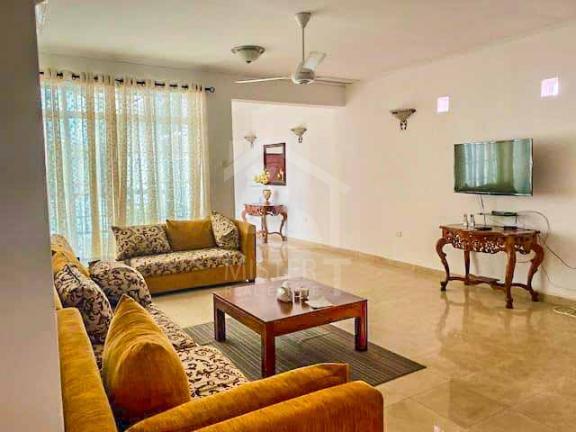 Private Apartment for Rent in Colombo 07- image 4