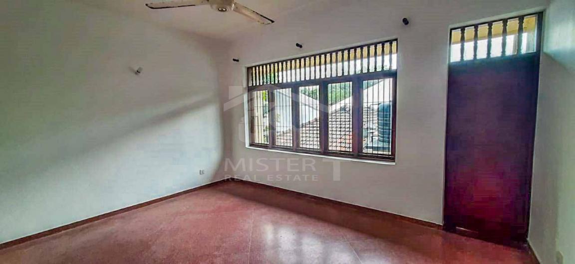 Commercial Property for Rent in Colombo- image 4
