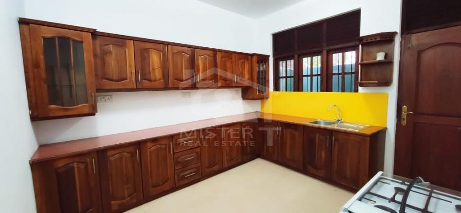 House for Rent in Dehiwala- image 5