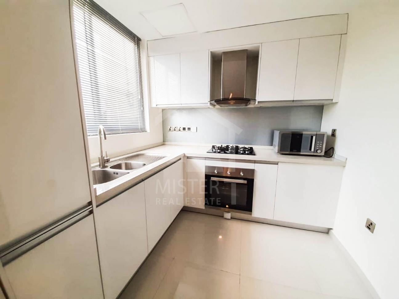 Apartment for Rent at Capital Trust, Colombo 05- image 5