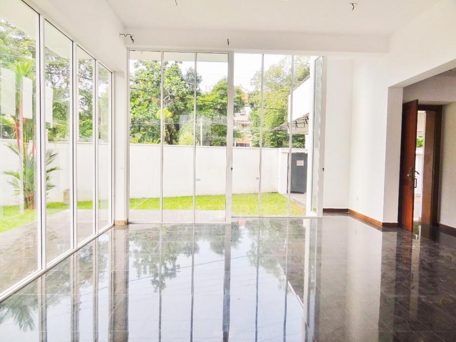 House for Rent in Pelawatta- image 5