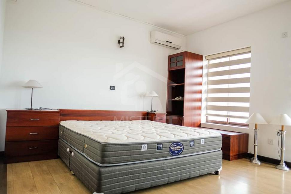 Duplex for Rent at the Kynsey Residence- image 5