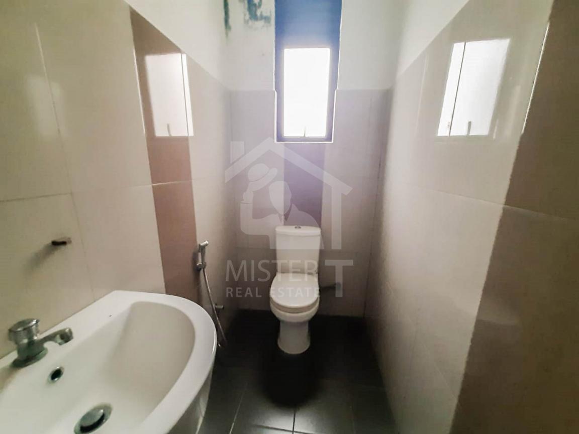 Commercial Property for Rent in Colombo- image 5