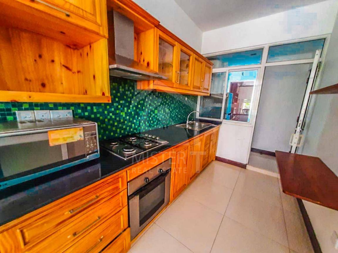 Apartment for Rent at Wimbledon Court- image 5