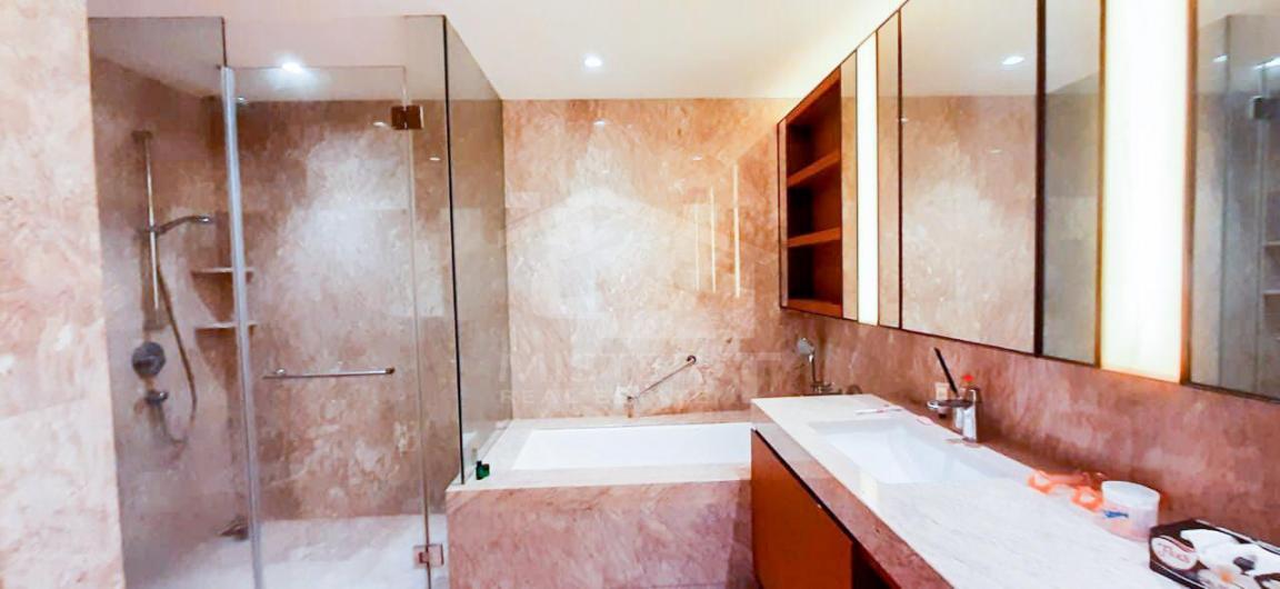 Apartment for Rent at The Residences, Colombo 02- image 6