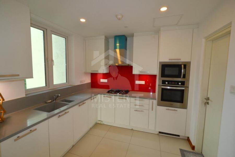 Luxury Furnished Apartment for Rent at The Element- image 6