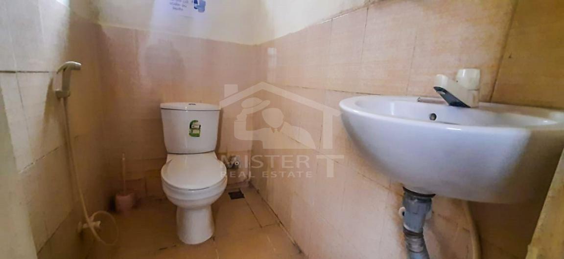 Commercial Property for Rent in Kalubowila - image 6