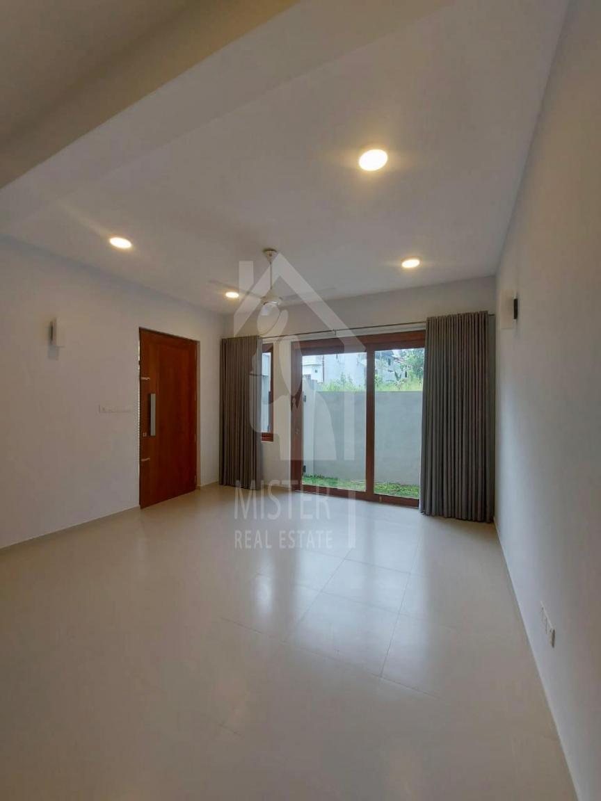 House for Rent in Thalawathugoda - image 10