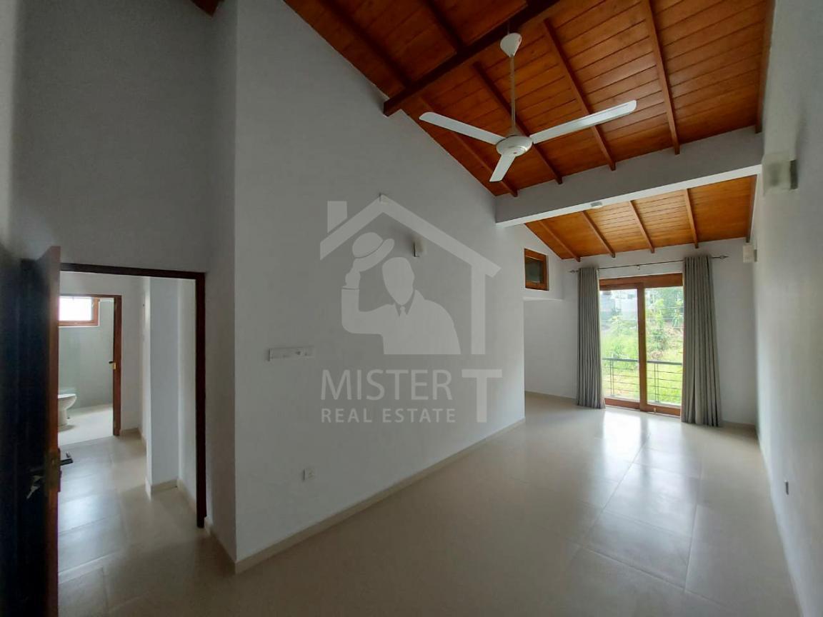 House for Rent in Thalawathugoda - image 7