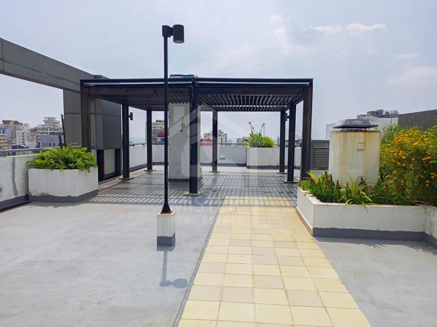 Apartment for Rent at The Everest- image 10