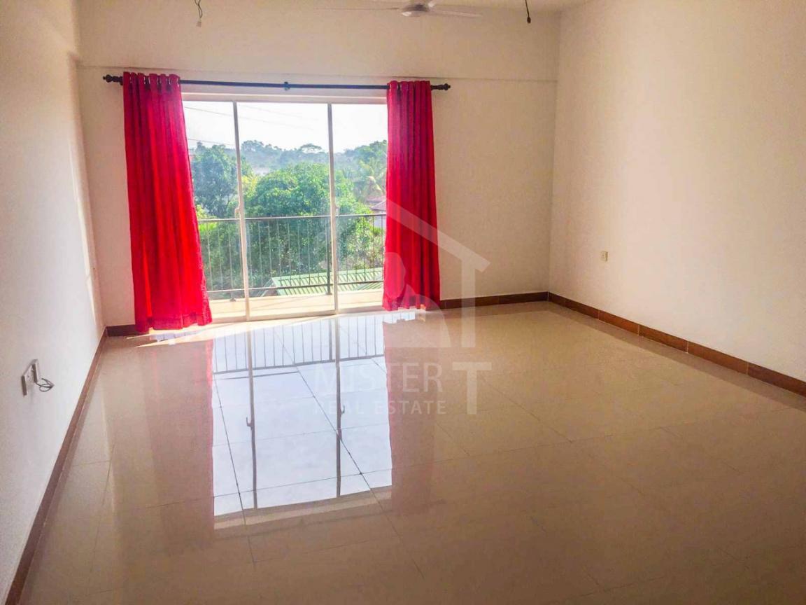 Apartment For Rent at Scenic View Residencies- image 1