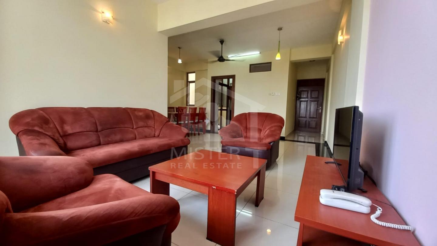 Apartment For Rent at Melbourne Avenue- image 1