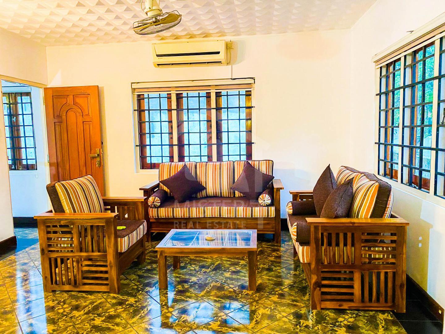 House For Rent in Dehiwala(upstairs only )- image 1