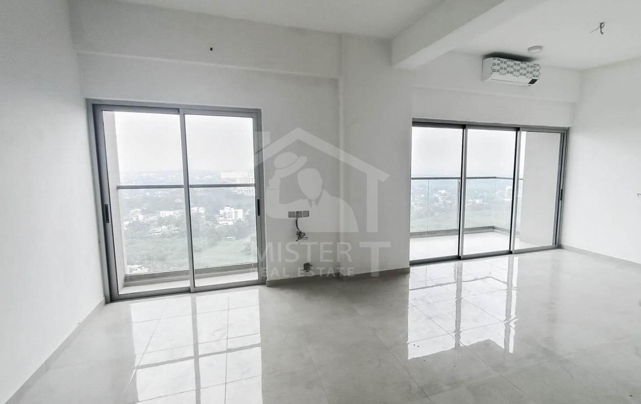 Apartment for Rent at Iconic Galaxy- image 1