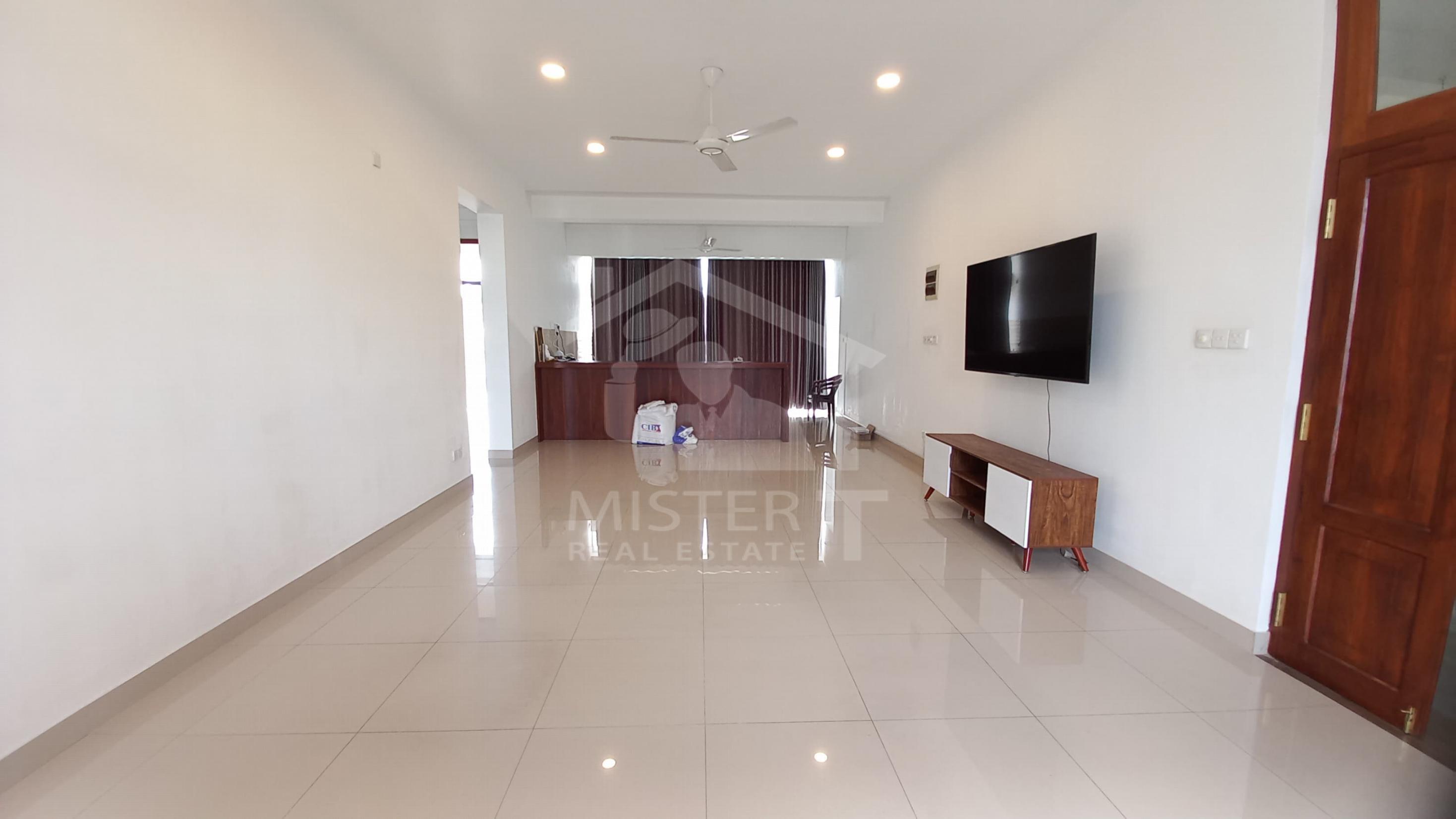 Private Apartment For Rent in Nugegoda- image 1