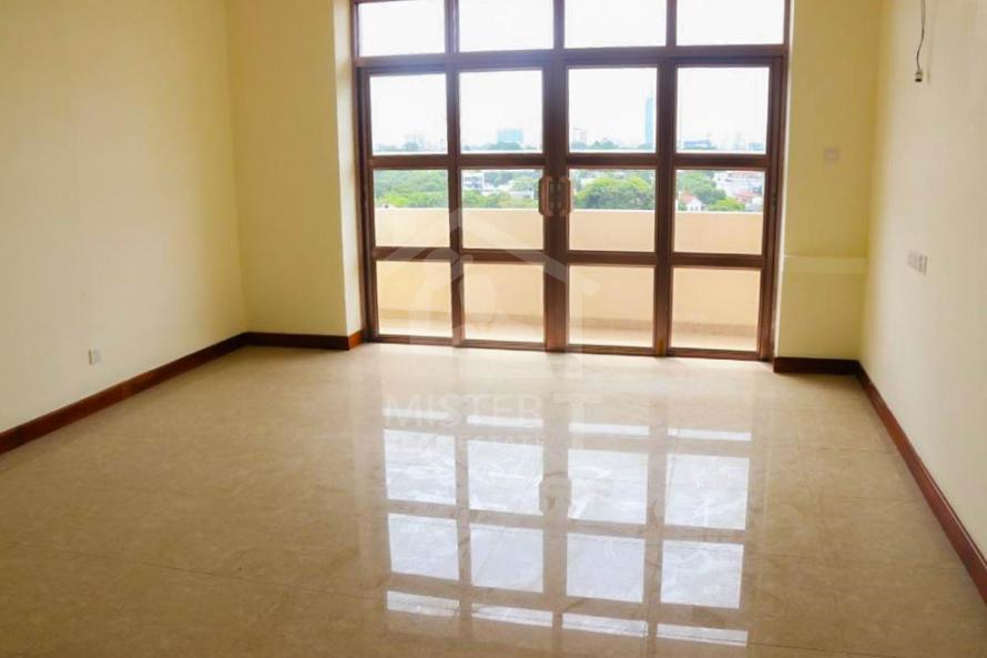Penthouse For Rent in Colombo 03- image 3