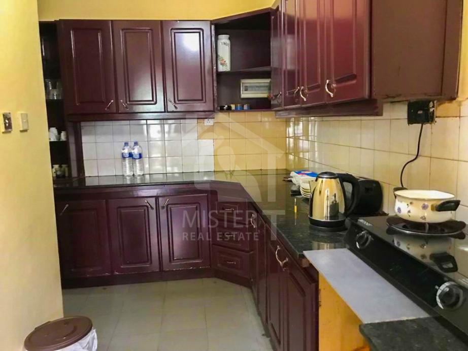 Private Apartment For Rent in Colombo 08- image 4