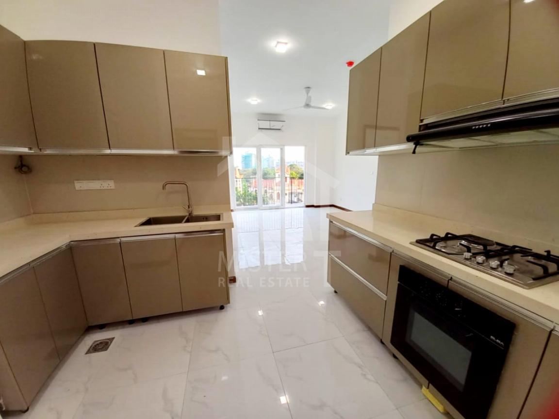 Apartment for Rent at Nalanda Gate, Colombo 10- image 4