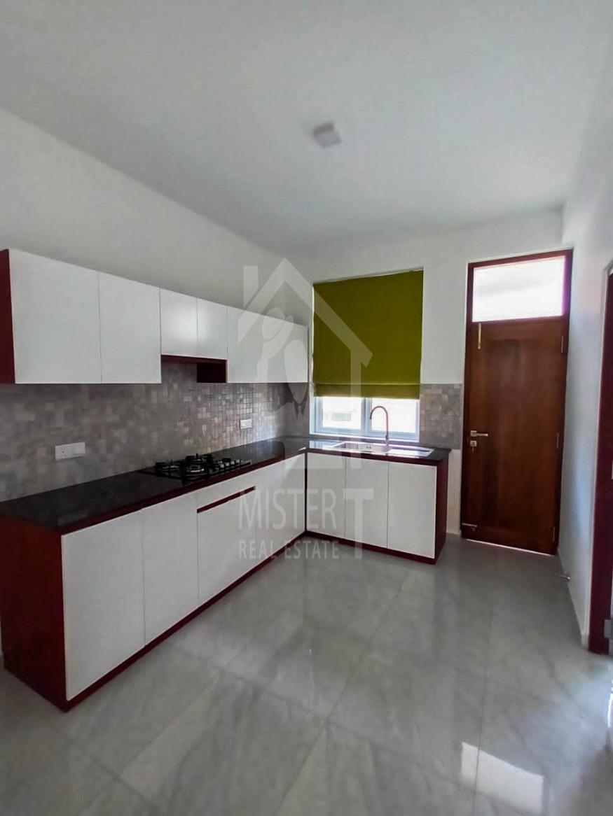 House For Rent in Malabe- image 4