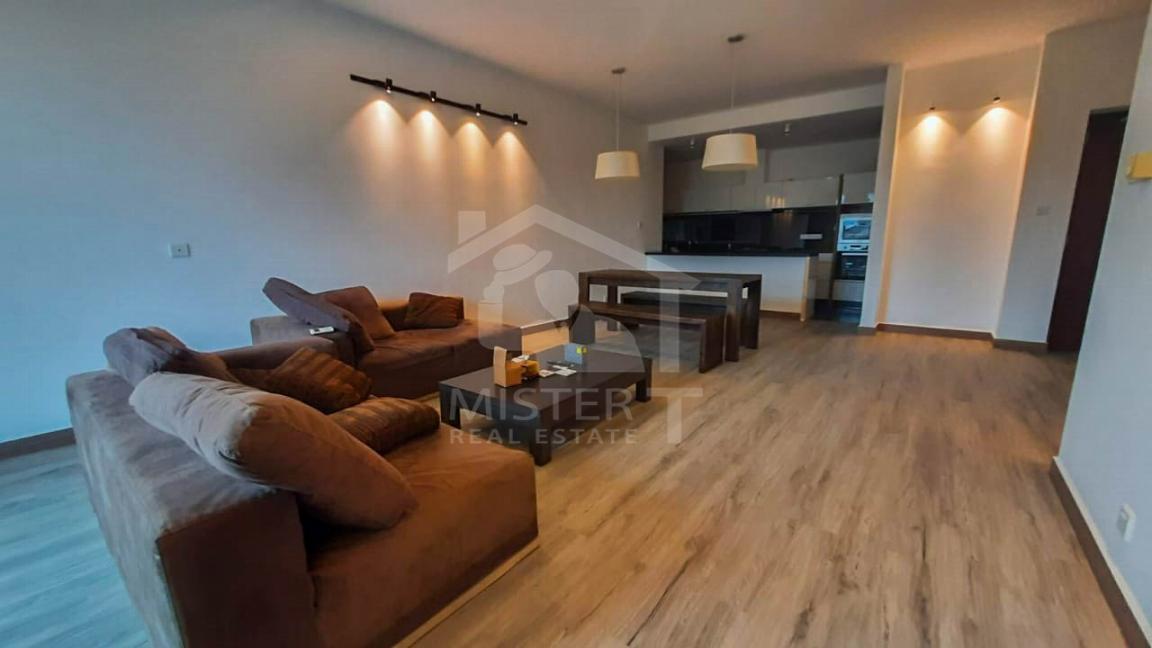 Apartment for Rent at The Everest, Colombo 05- image 4