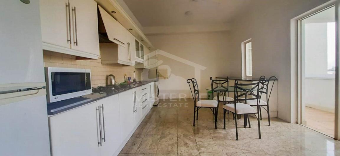 Apartment for Rent at Parkwest Apartments- image 5