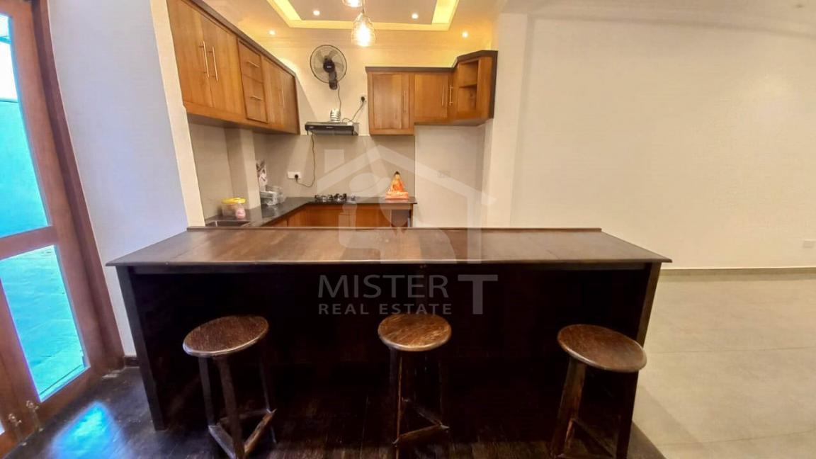 Private Apartment for Rent in Rajagiriya- image 5