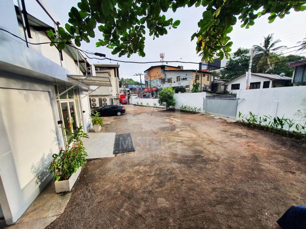 Commercial Property For Rent in Battaramulla- image 5