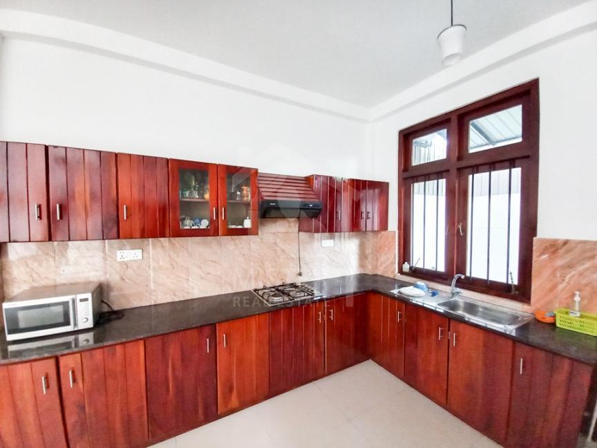 House For Rent in Battaramulla- image 6