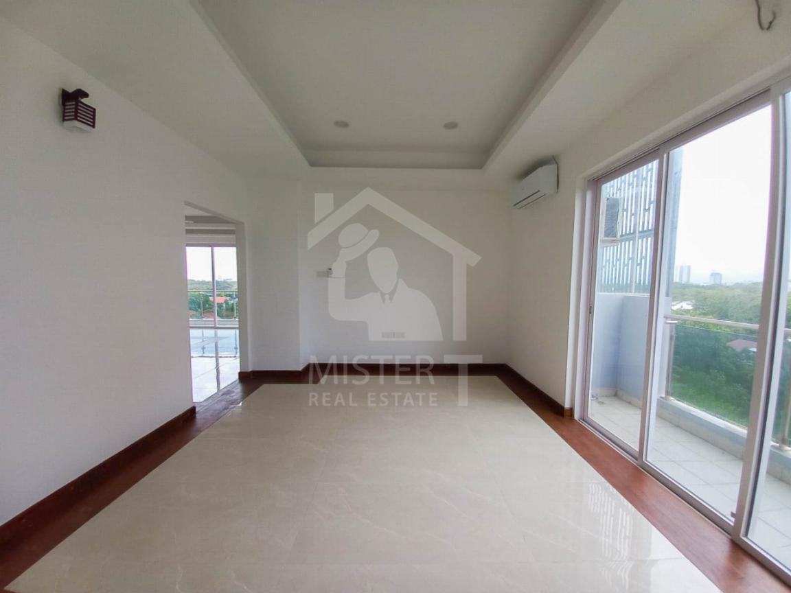 Apartment For Rent at Blue Ocean Apartments- image 6