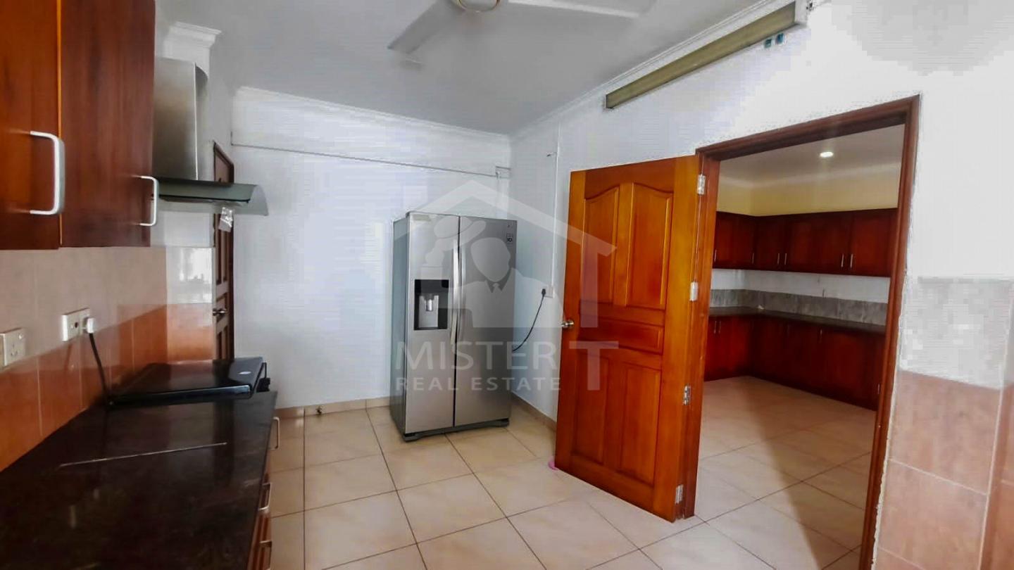 Penthouse for Rent at Suncity- image 6