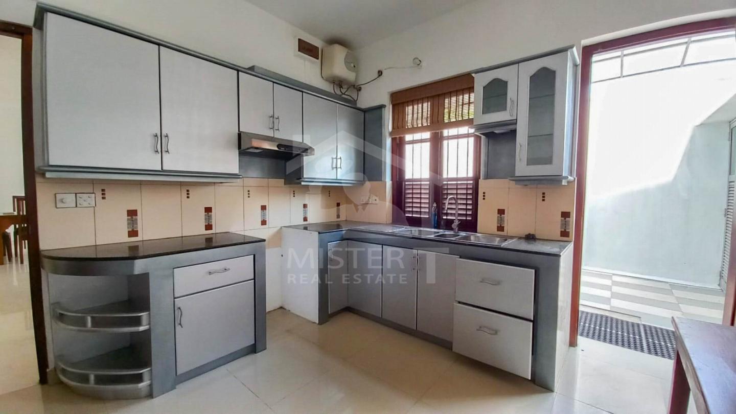 House for Rent in Colombo 08- image 7