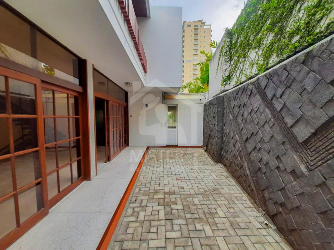 House for Rent in Colombo 05- image 8