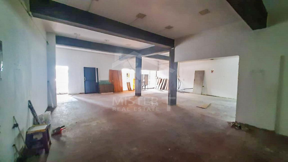 Commercial Property for Rent in Colombo - image 1