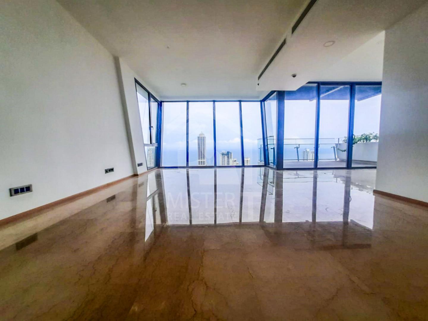 Apartment for Rent at Altair - image 1